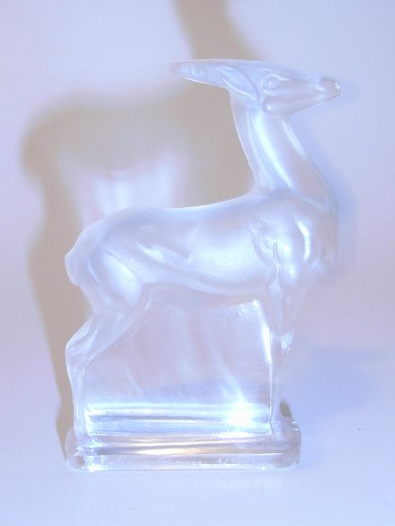 Rene Lalique - Figures & Cachets. rlantelope