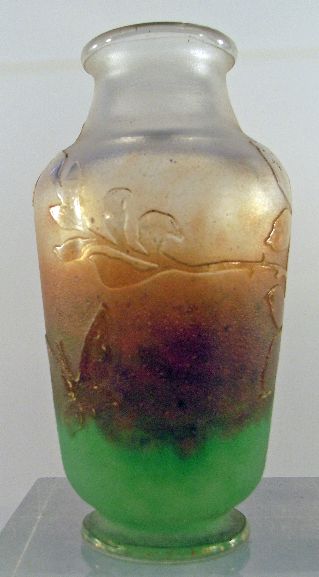 Daum Glass. daumambergreen