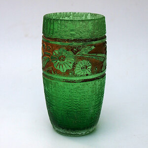 Daum Glass. daumbarrel1