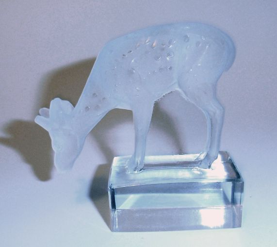 Rene Lalique - Figures & Cachets. rldiam